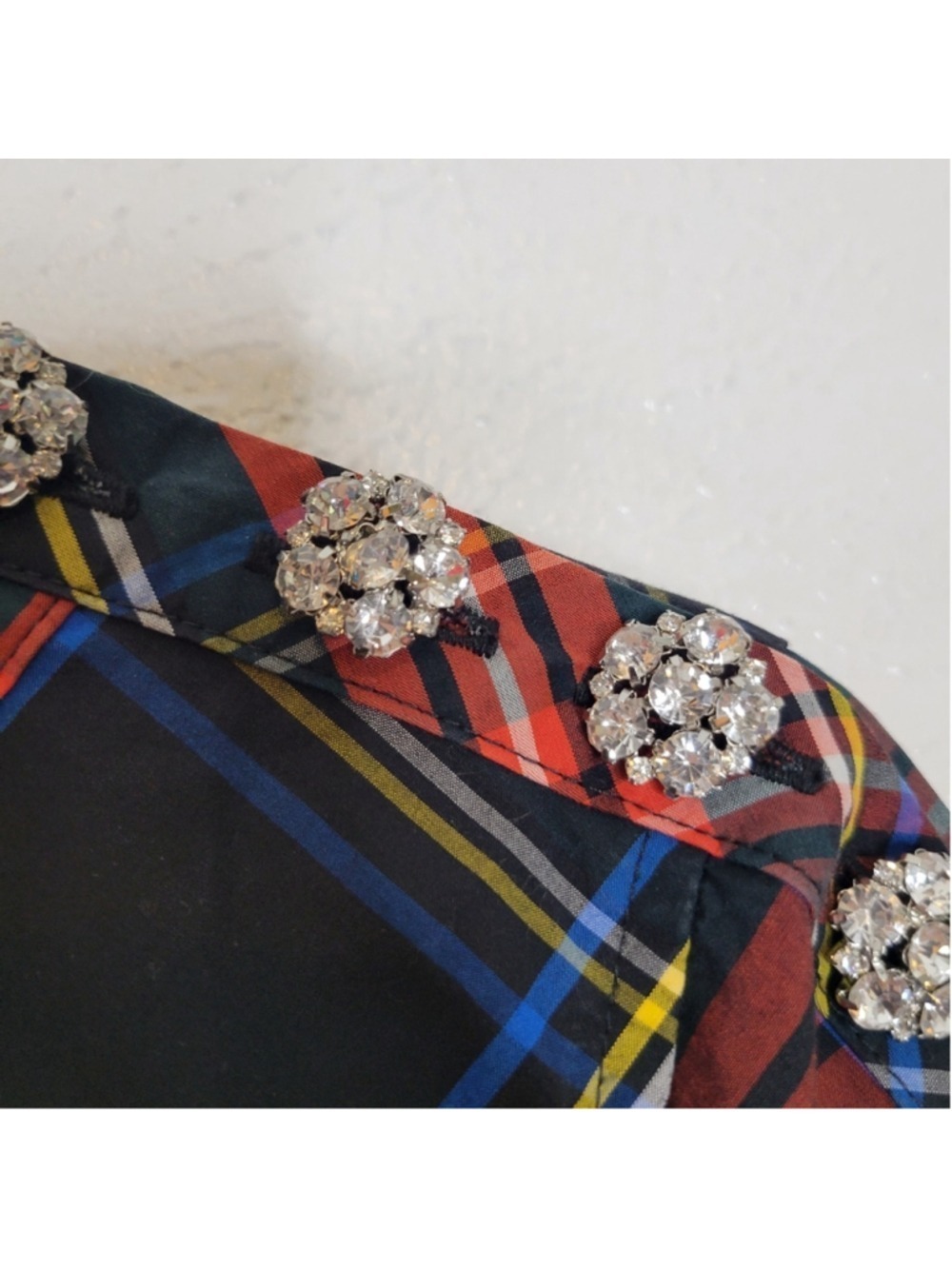 J. Crew Funnelneck Shirt in Stewart Tartan with Jeweled Buttons Women's Size 00 - Picture 7 of 12